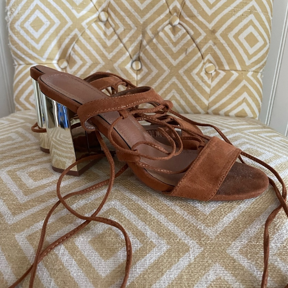 Lulus heels